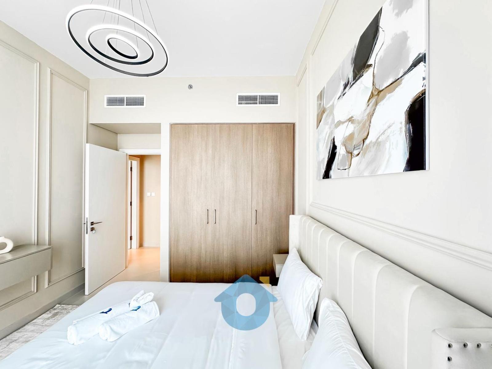 Like - 4007 Experience 2bhk Luxury Living In The Grand Creek Harbour Apartment